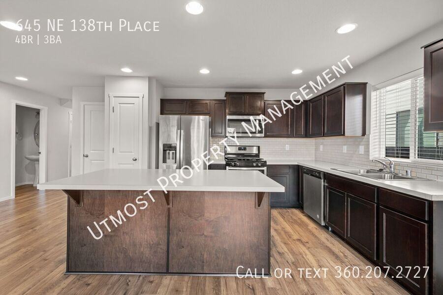645 Ne 138th Pl - Photo 2 of 12