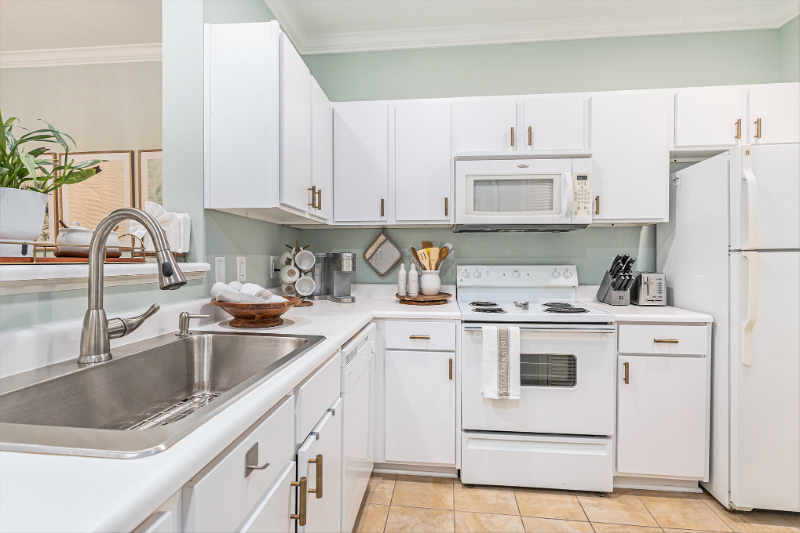 1600 Long Grove Dr #115 - Photo 5 of 19