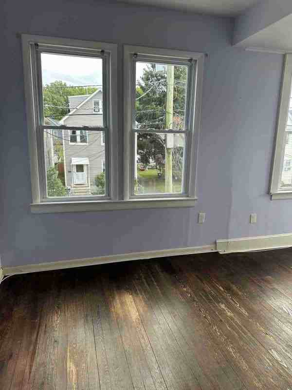 204 W 16th St #2NFFL - Photo 5 of 6