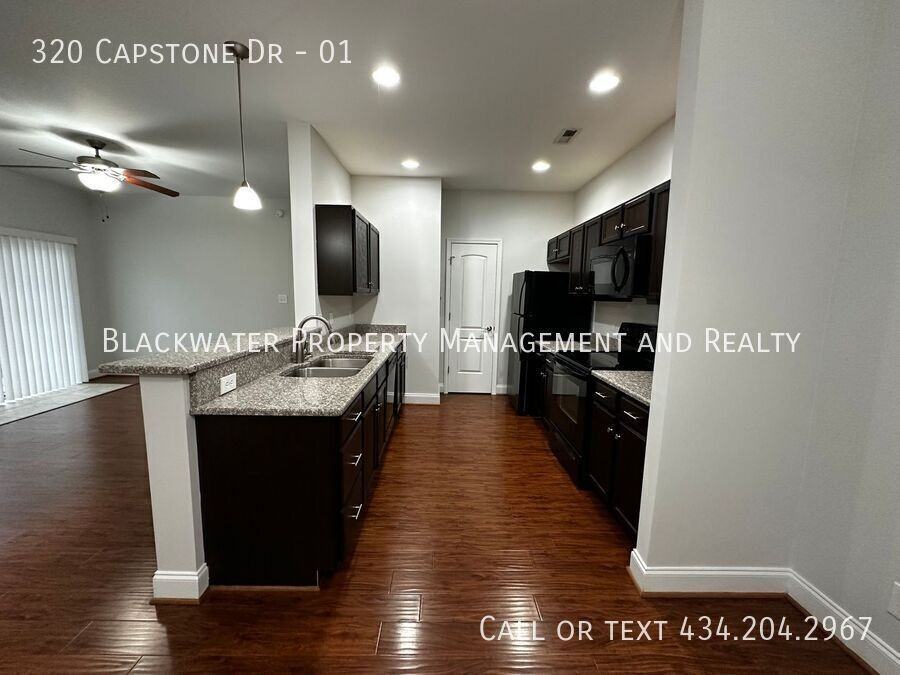 320 Capstone Dr #01 - Photo 5 of 22