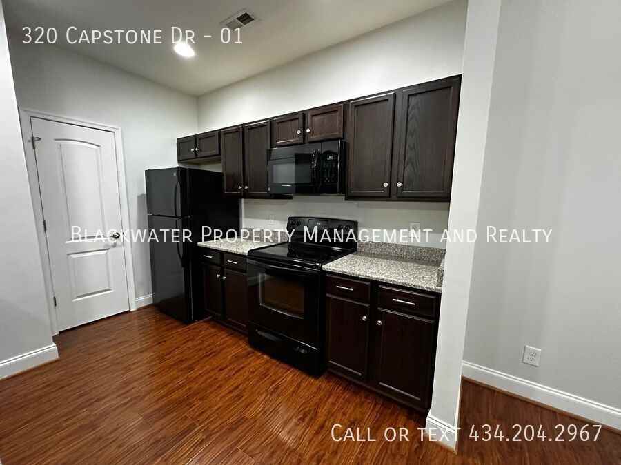 320 Capstone Dr #01 - Photo 6 of 22