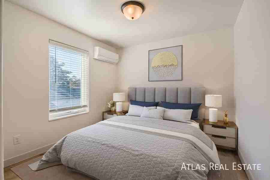 4731 Columbine St - Photo 3 of 14