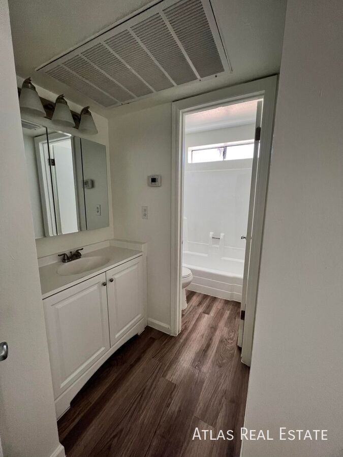 645 W Rio Salado Pkwy #F102 - Photo 5 of 7