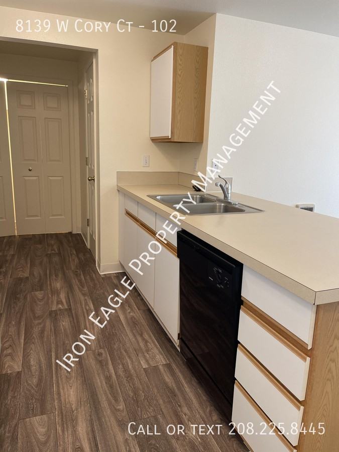 8139 W Cory Ct #102 - Photo 2 of 10