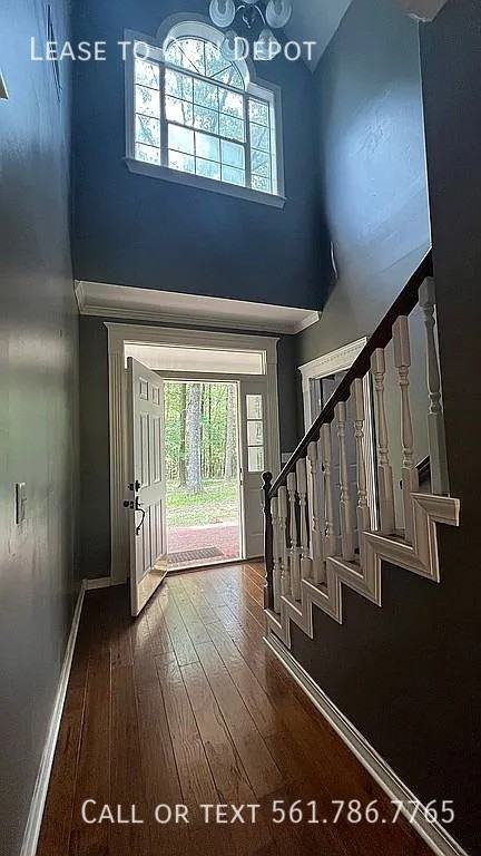 1570 Dulaney Rd - Photo 3 of 19