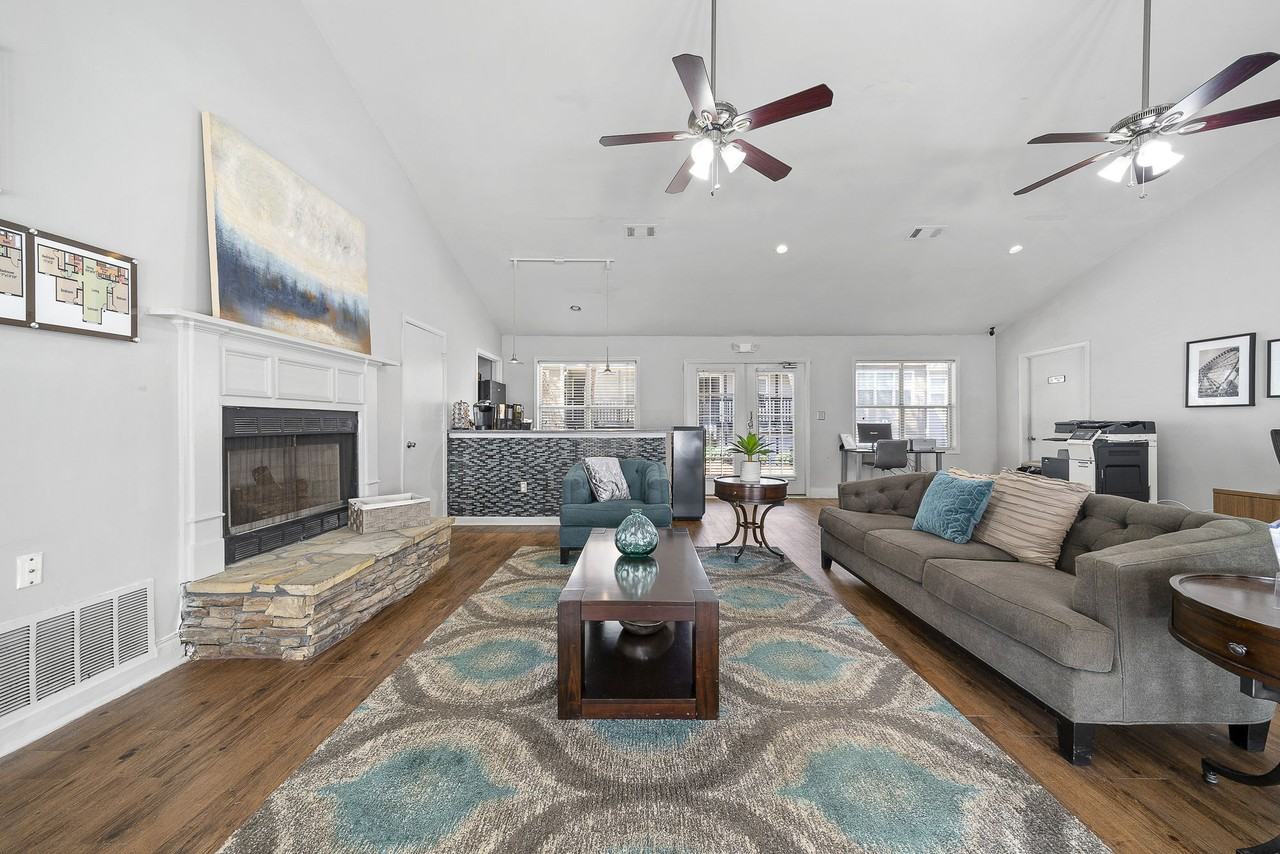 The Greens at Cascade Apartment Homes - Photo 6 of 25