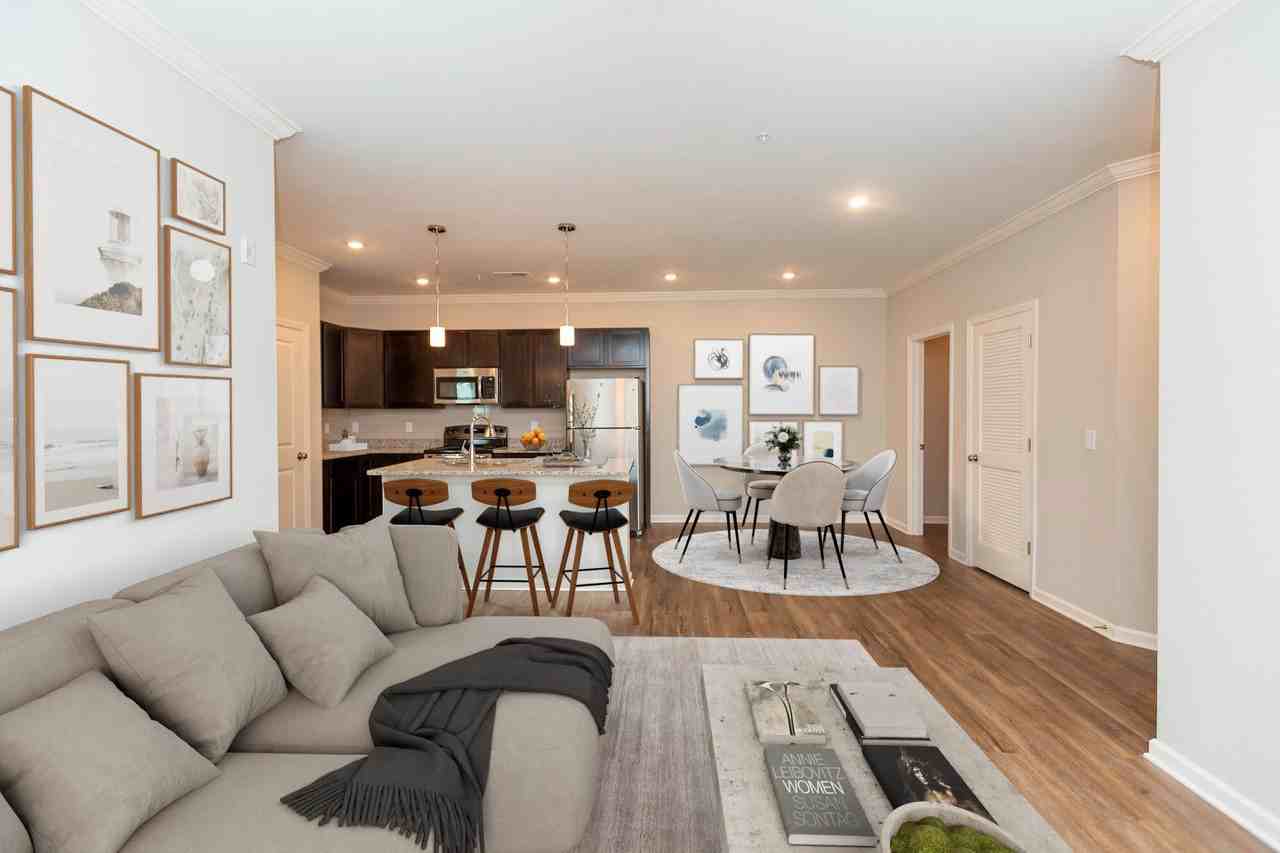 Oakwood Estates Apartment Homes by Callio Properties - Photo 4 of 22