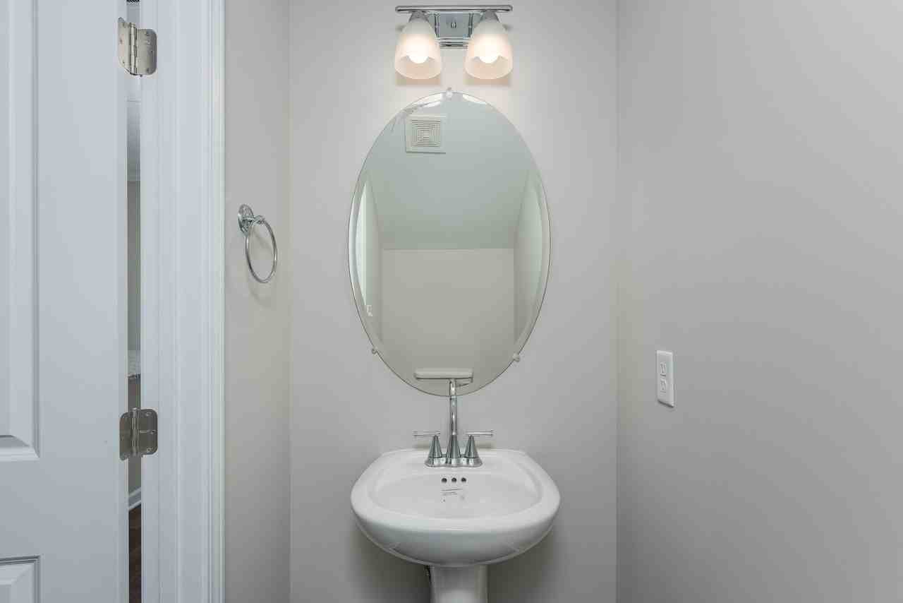 Edgewood Apartments by Callio Properties - Photo 4 of 13