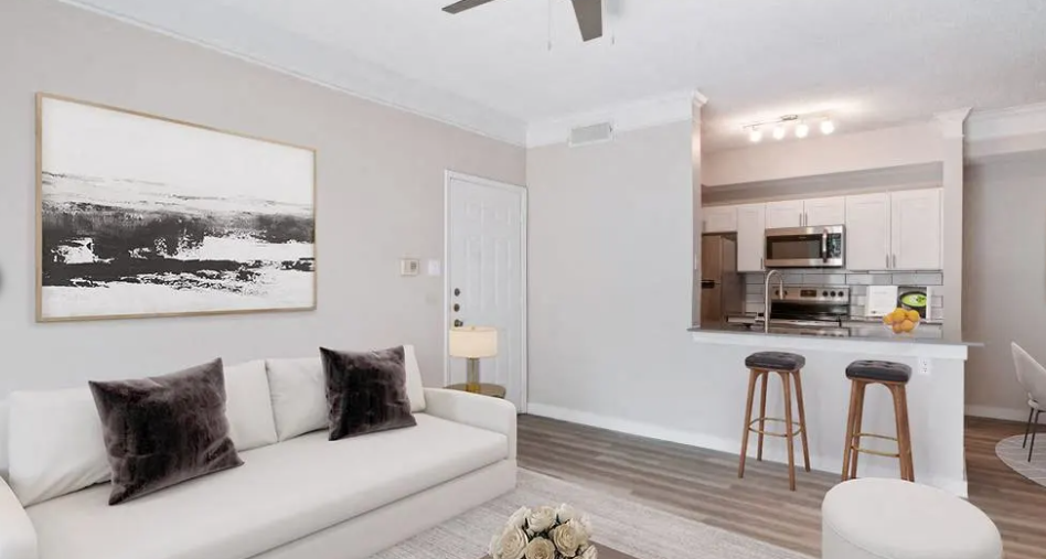 The Eagle at Lakewood - Photo 6 of 9