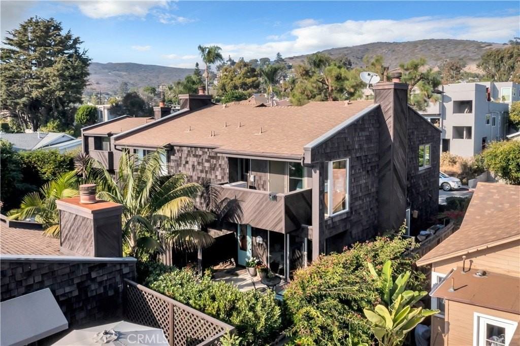 335 Cypress Dr - Photo 4 of 10