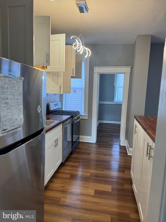 3314 Mondawmin Ave - Photo 3 of 15