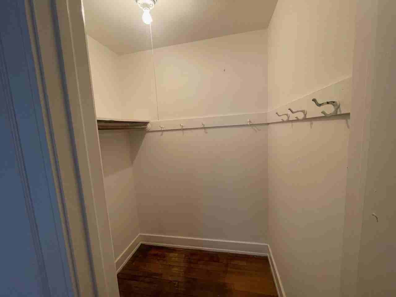 1512 E. Royall Place - Photo 5 of 13