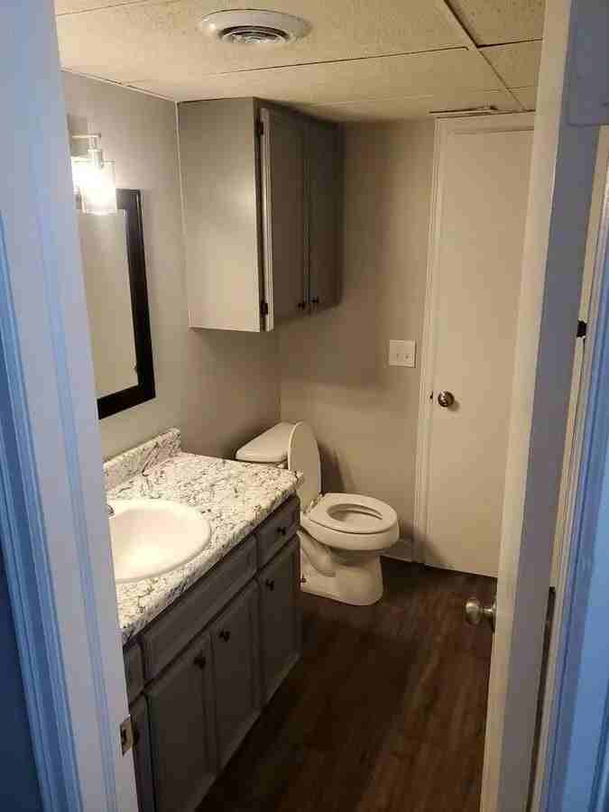 Stratford East Apartments - Photo 5 of 50