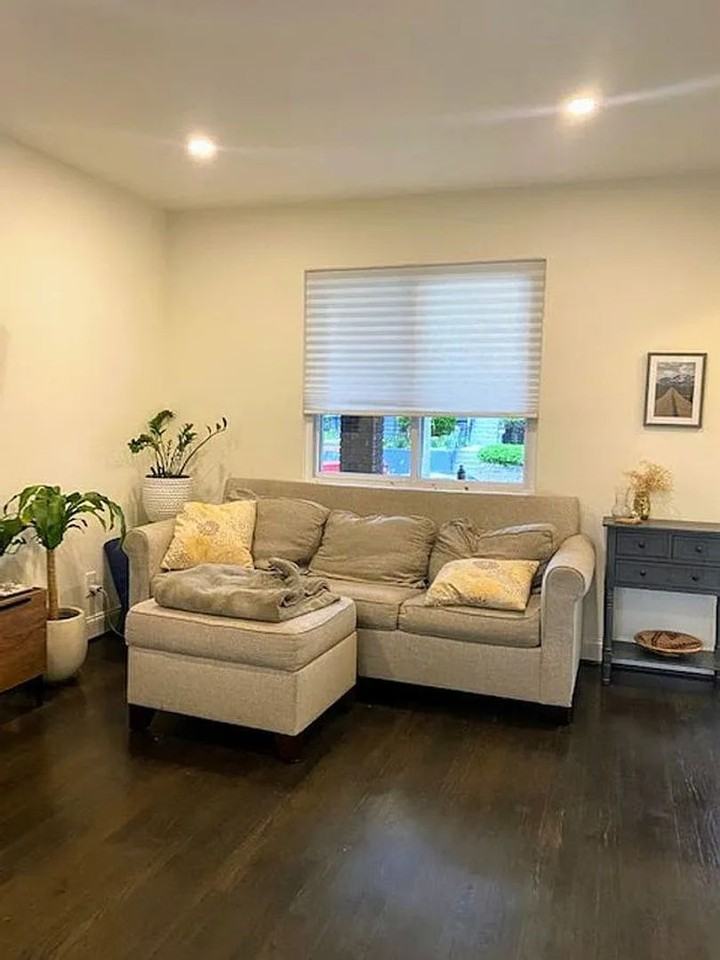 2212 13th St Ne - Photo 4 of 23