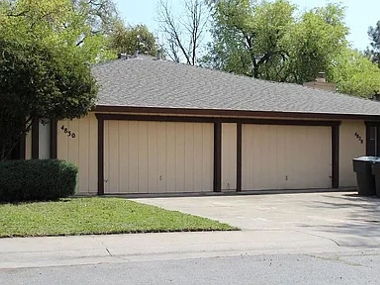 4828-4830 Suncrest Way - Photo 2 of 33