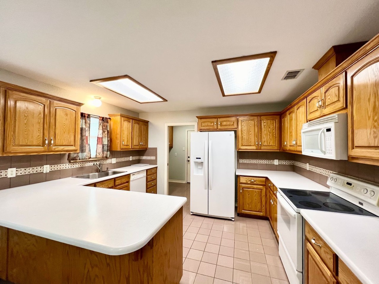 131 Meadow Valley Loop - Photo 2 of 13