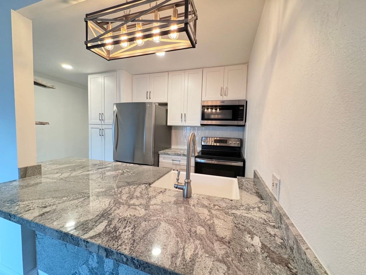 615 Vine Street #28 - Photo 6 of 21