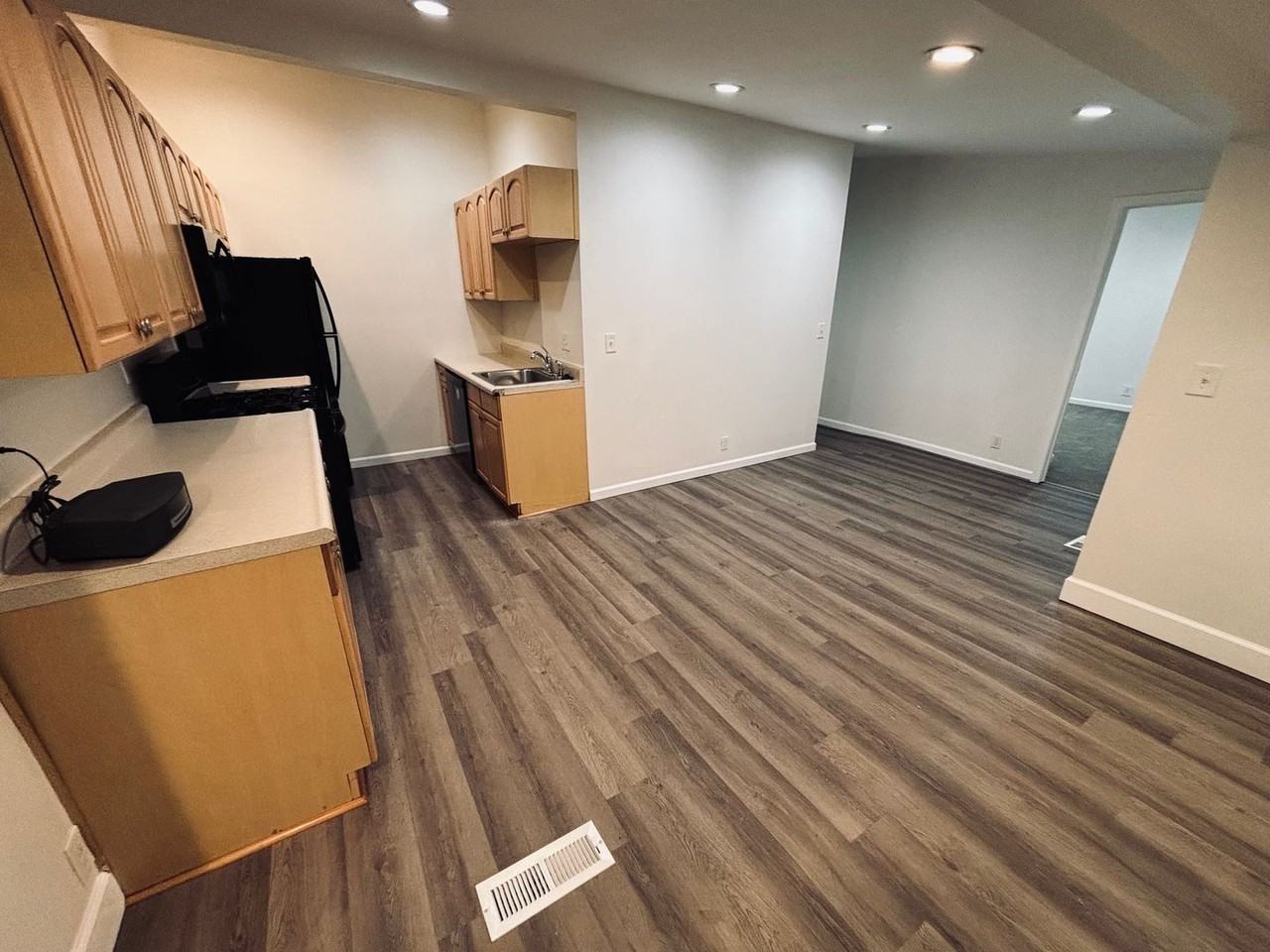 19811 White Cloud Cir - Photo 3 of 12