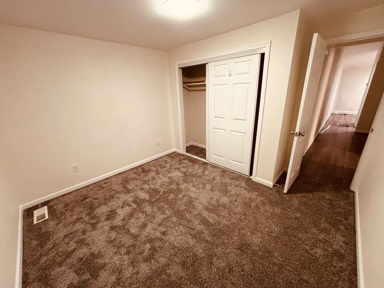 19811 White Cloud Cir - Photo 6 of 12