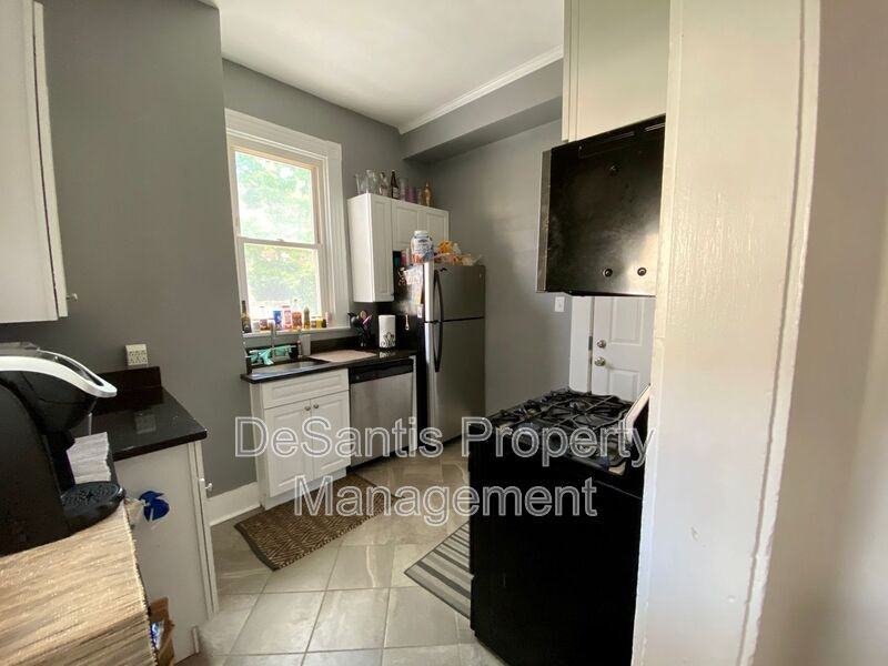 5730 Holden St #1 - Photo 4 of 16