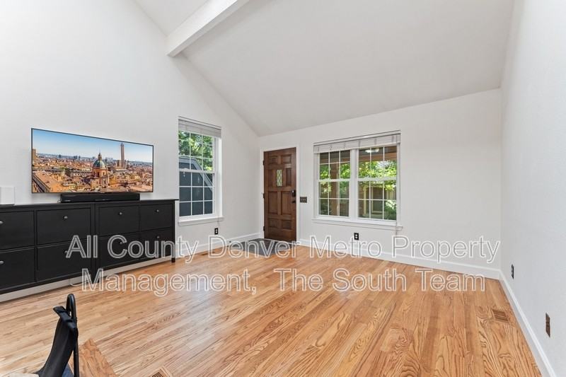 7731 S Curtice Way #C - Photo 4 of 27