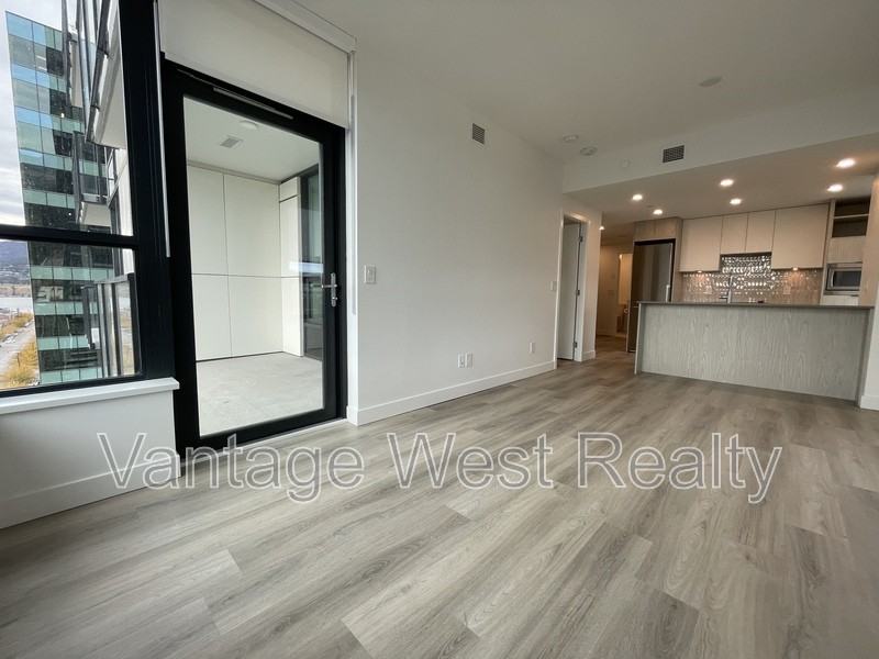 1301 Bertram St - Photo 3 of 15