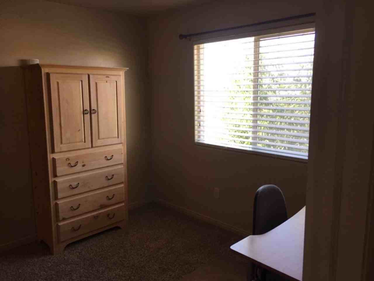 1177 North Field Road - Photo 4 of 24