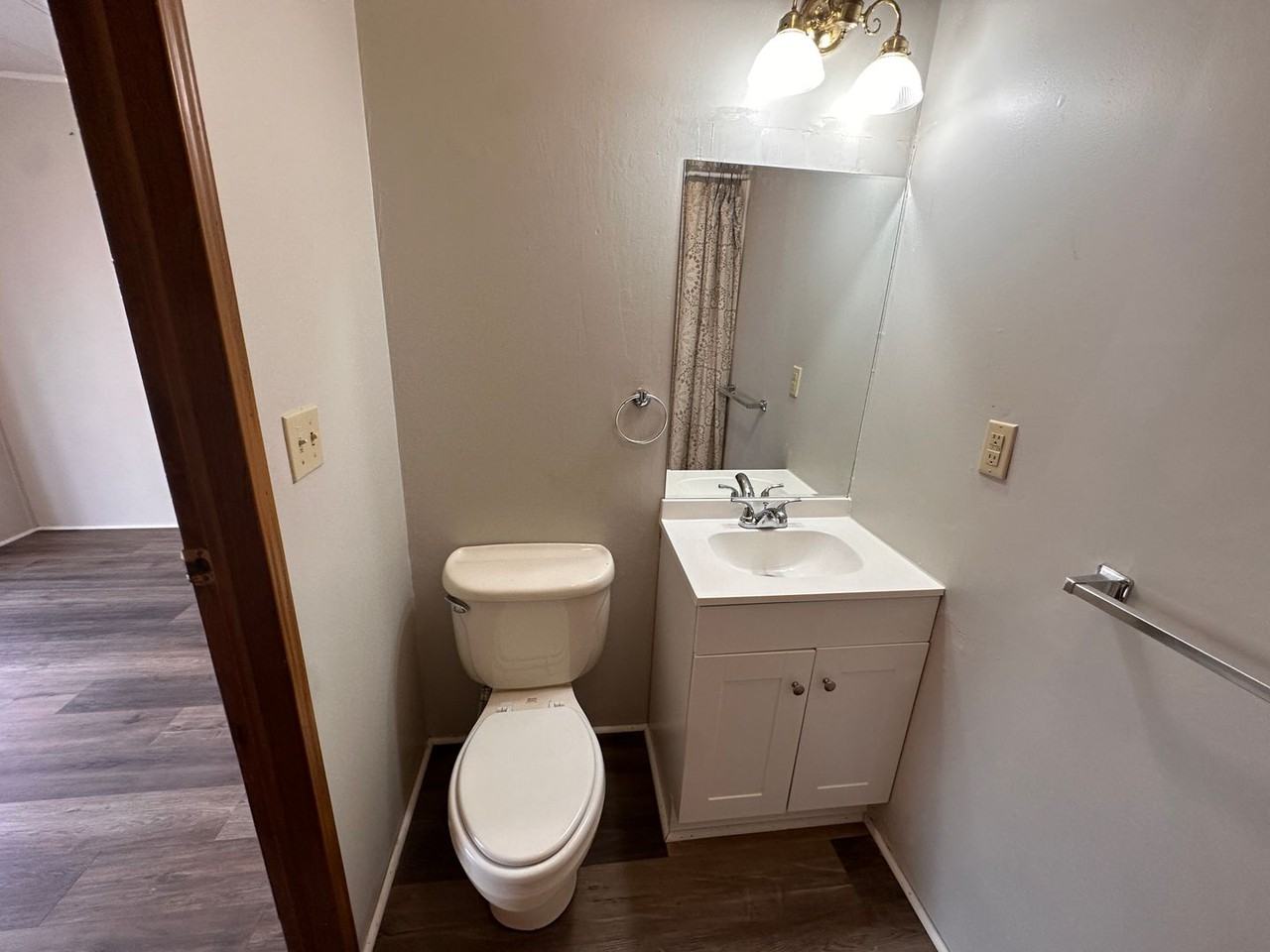 318 Goss Rd - Photo 5 of 25