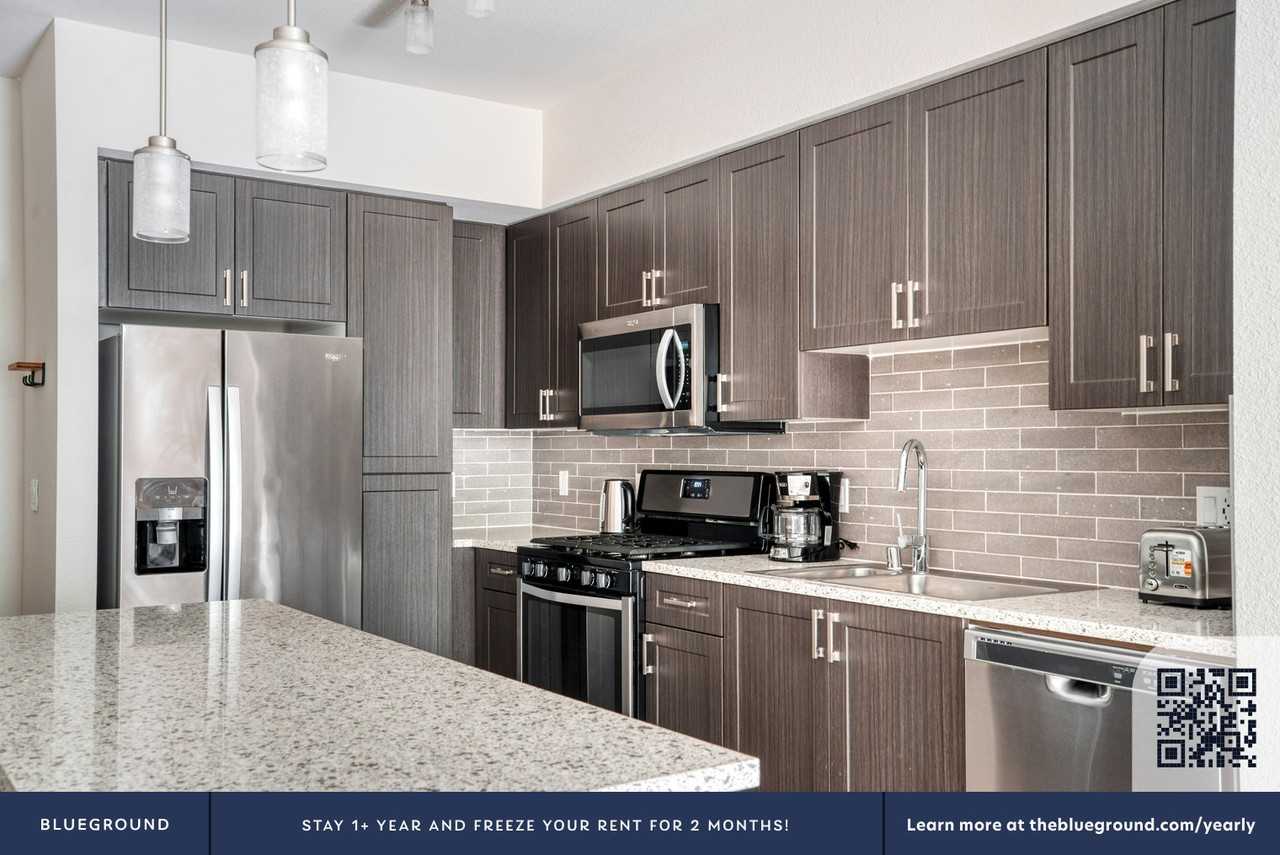 98 North First Street - Photo 7 of 52