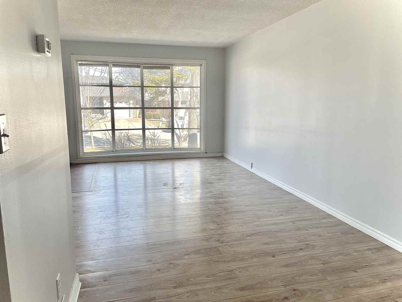 141 Adis Avenue - Photo 2 of 9