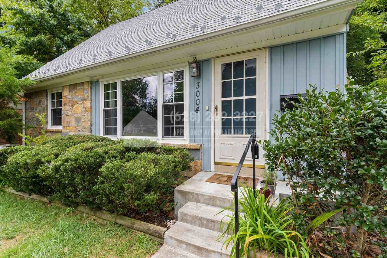 3004 Parkway - Photo 3 of 40