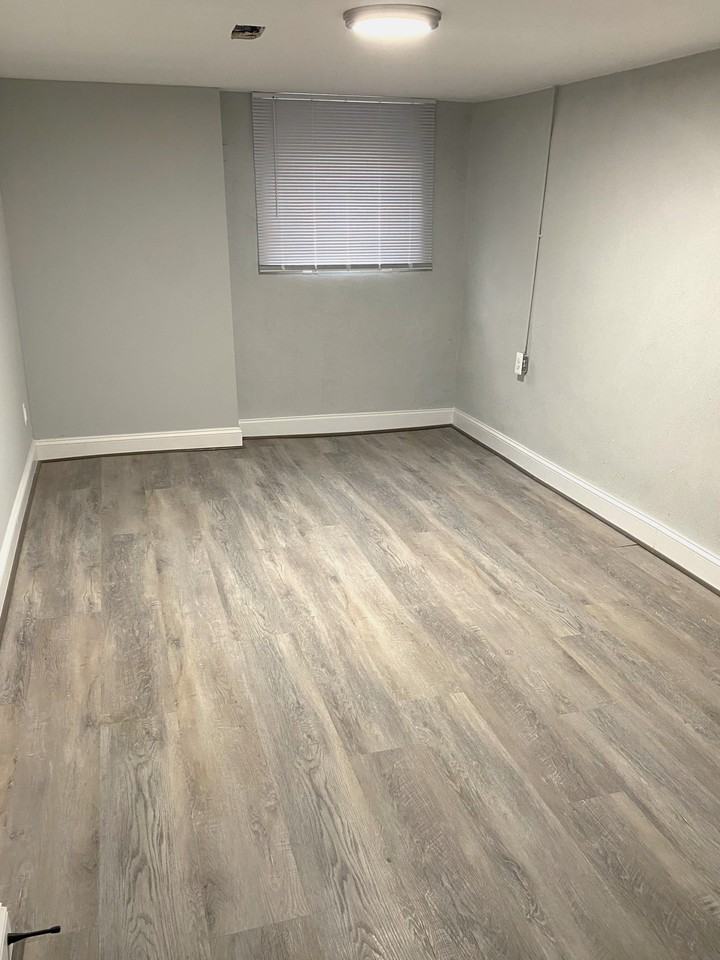 837 North Fulton Avenue - Photo 7 of 25
