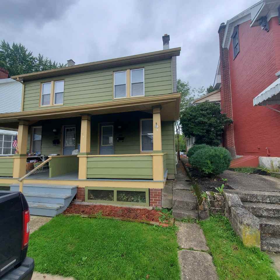 316 Center St - Photo 3 of 14