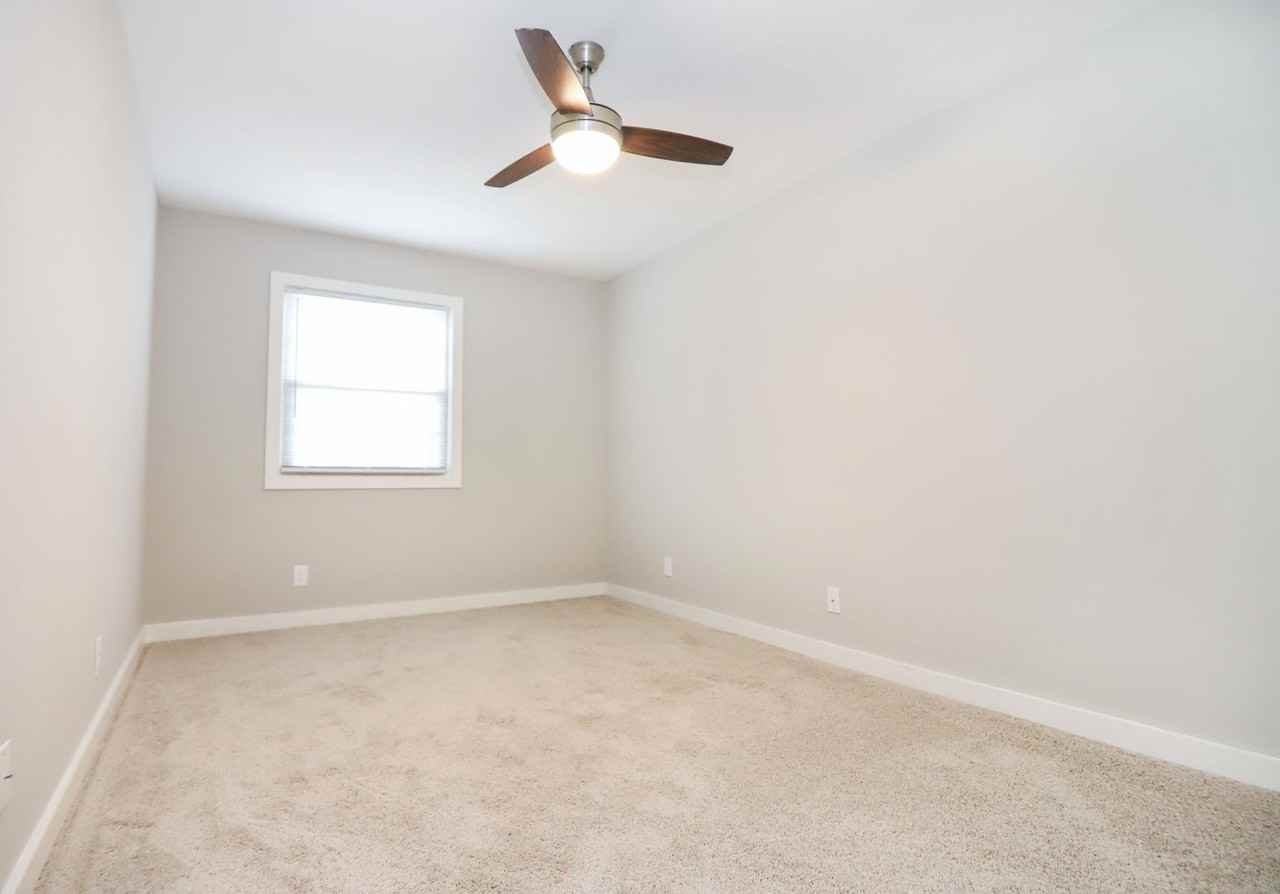 200 The Ascent1555 - Photo 4 of 21