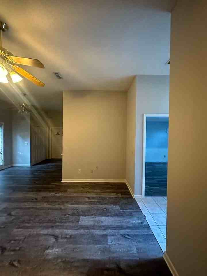 37 Ashley Ln - Photo 3 of 35