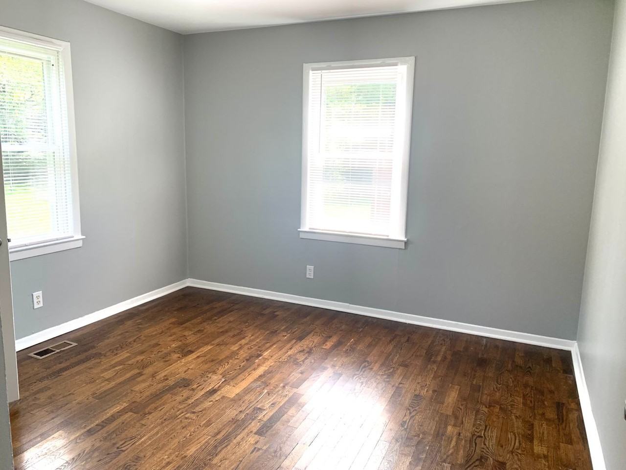 5235 Lickton Pike - Photo 7 of 14