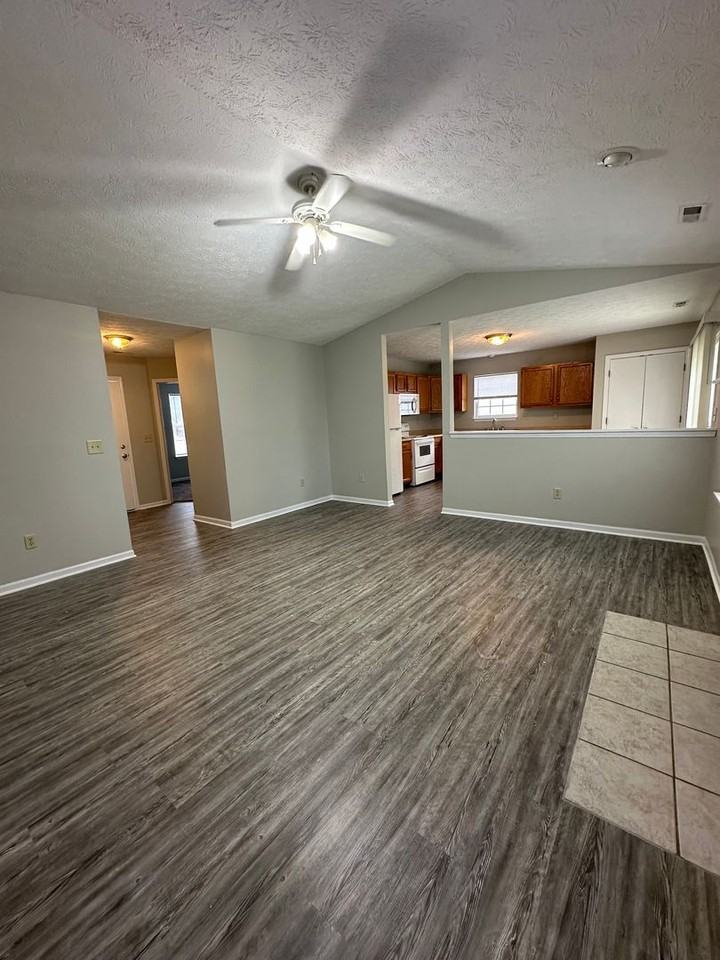 1936 Halyard Ct - Photo 6 of 17
