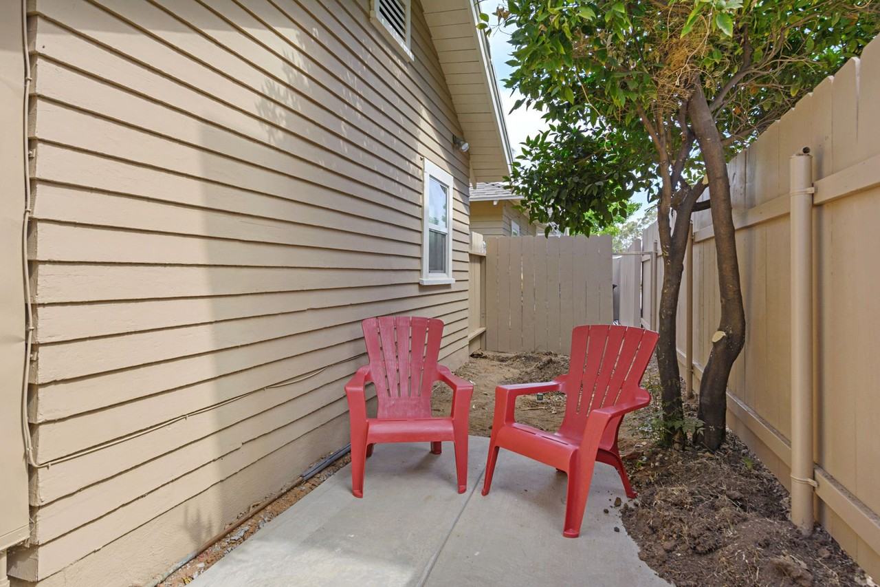 549-567 17th Street - Photo 3 of 21