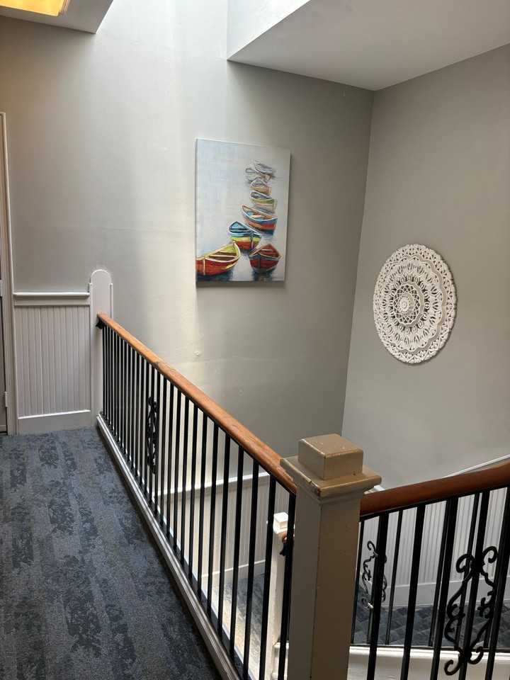 The Lincoln - Photo 4 of 4