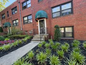 427 BURBANK ST SE - Photo 1 of 1