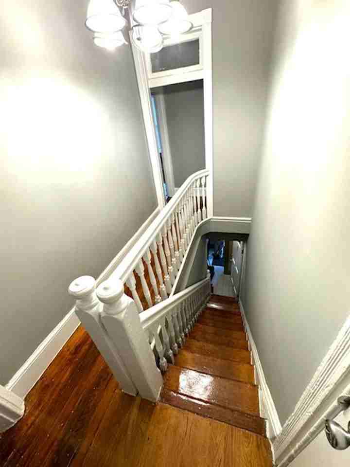 331 E St Ne - Photo 3 of 6