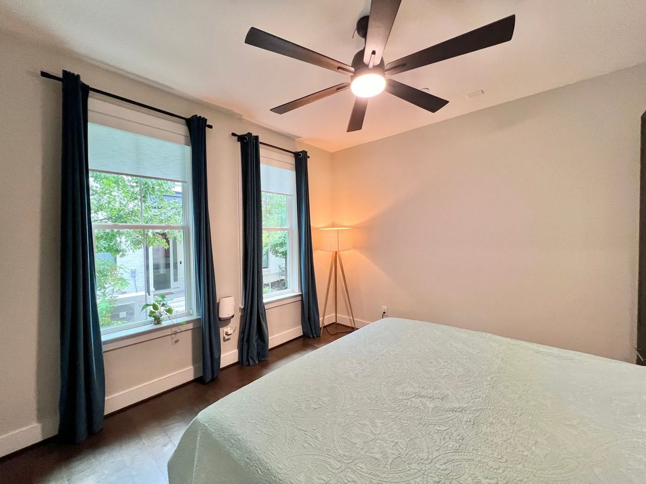 1611 Draper View Loop - Photo 4 of 32