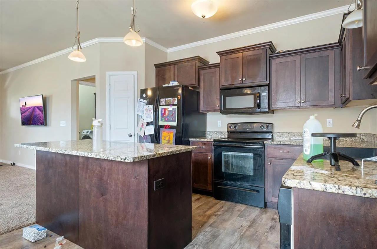 1507 W 13th Ave - Photo 5 of 15