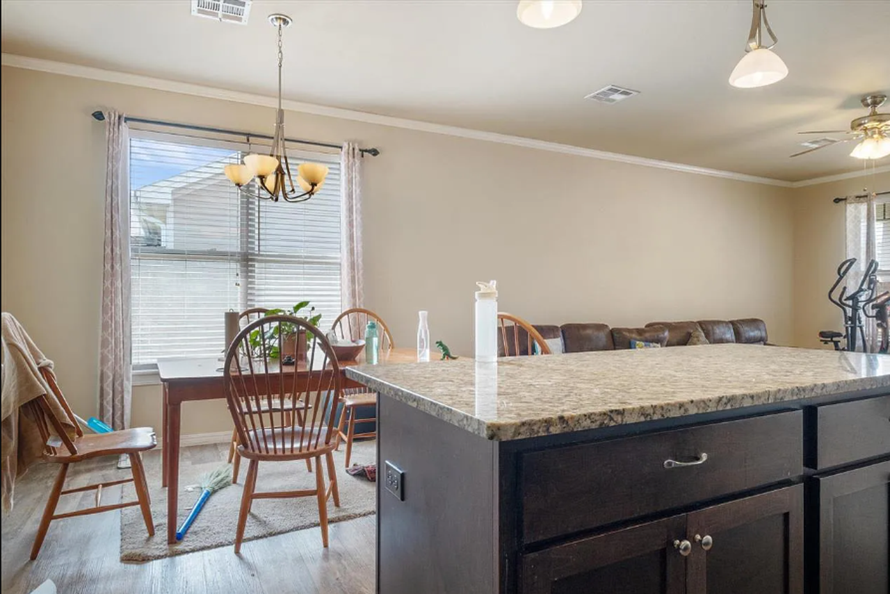 1507 W 13th Ave - Photo 6 of 15
