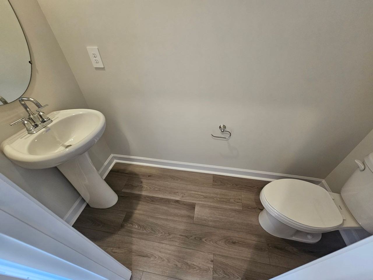 1203 Falling Acorn Ln - Photo 4 of 45