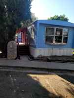 featured image of 10 9th Avenue #5