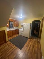 128 2nd Ave Nw #2 - Photo 1 of 1