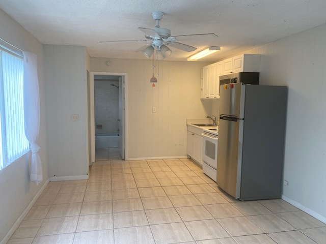 4235 Tarpon Ave #1 - Photo 3 of 18