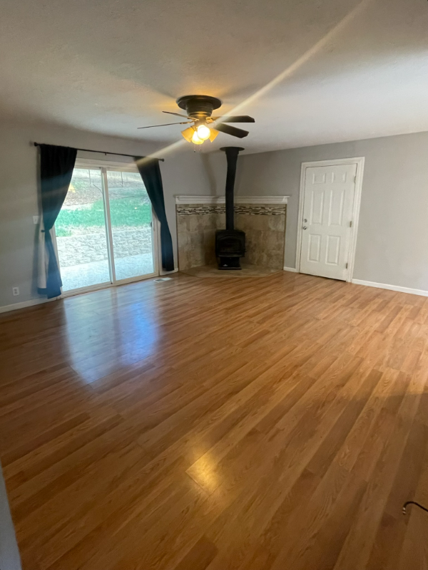 3209 Amber Trl - Photo 2 of 18