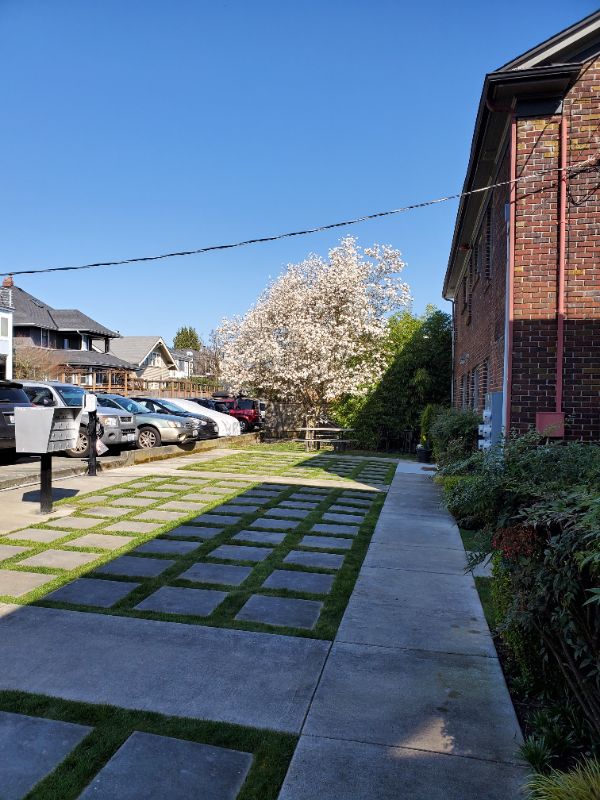 115 30th Ave #C - Photo 2 of 16